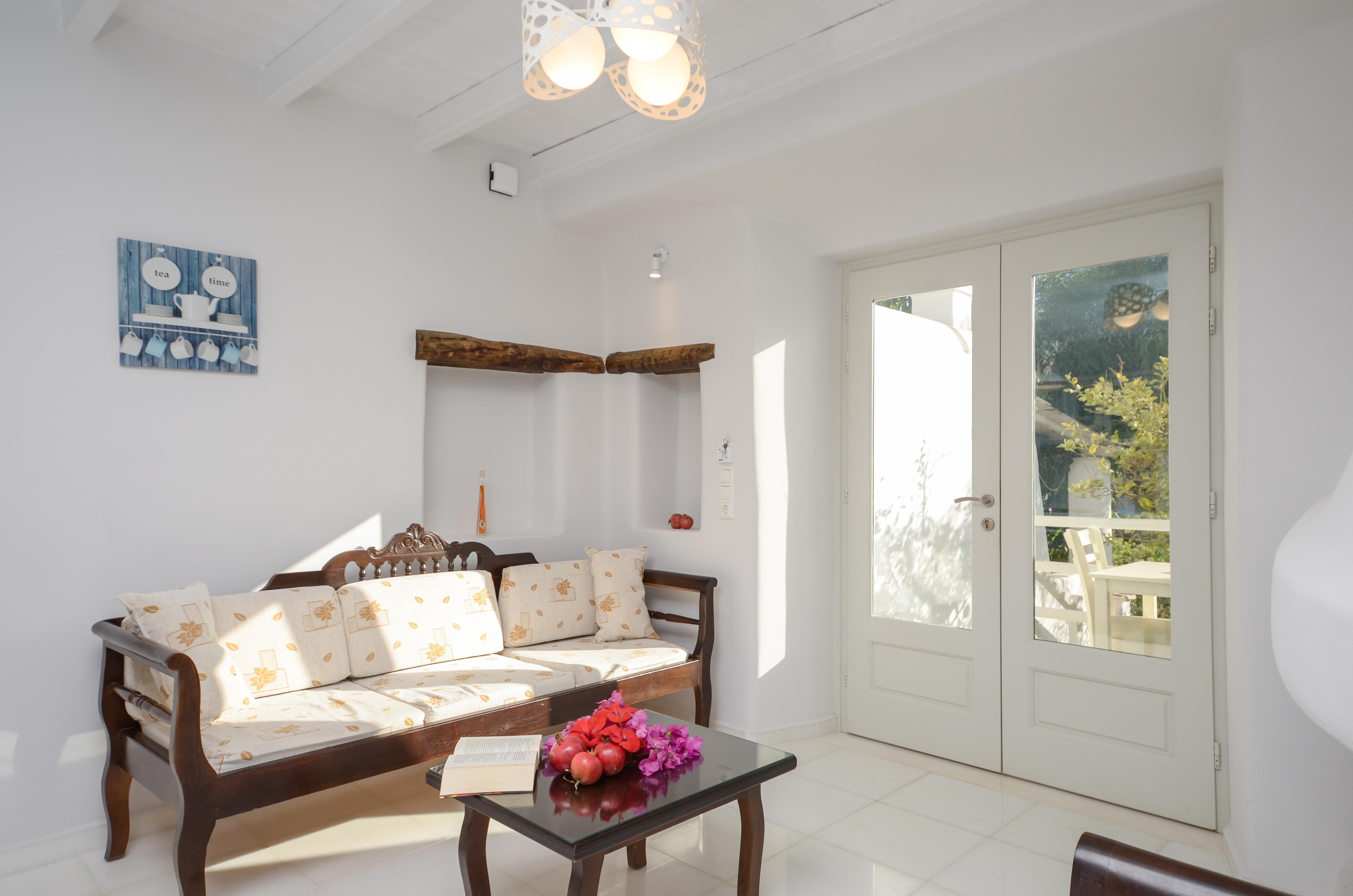 Naxian Queen Luxury Villas & Suites Айя-Анна Экстерьер фото