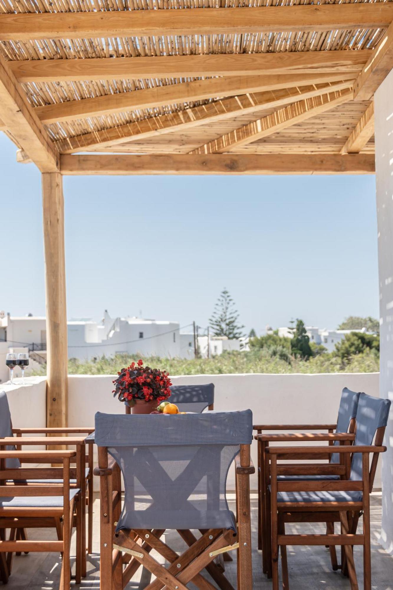 Naxian Queen Luxury Villas & Suites Айя-Анна Экстерьер фото